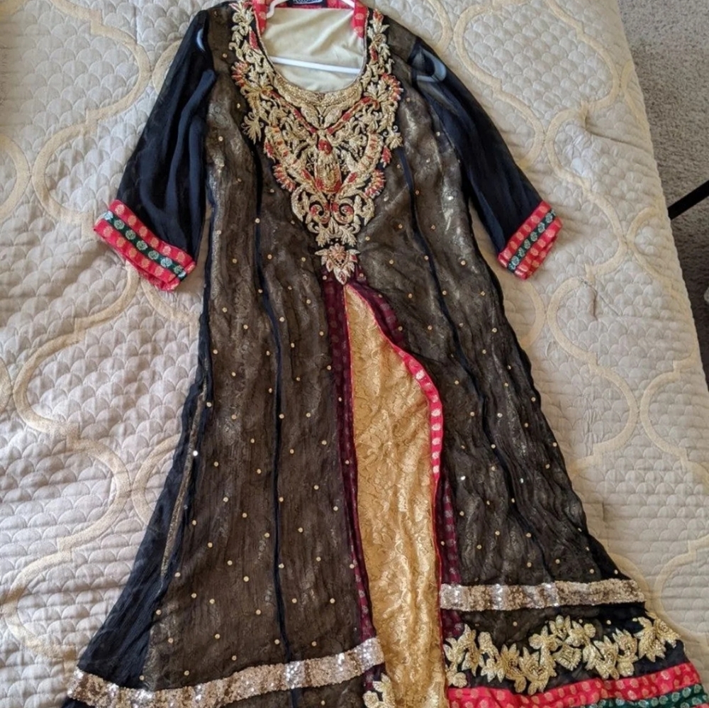 indian/pakistani dress